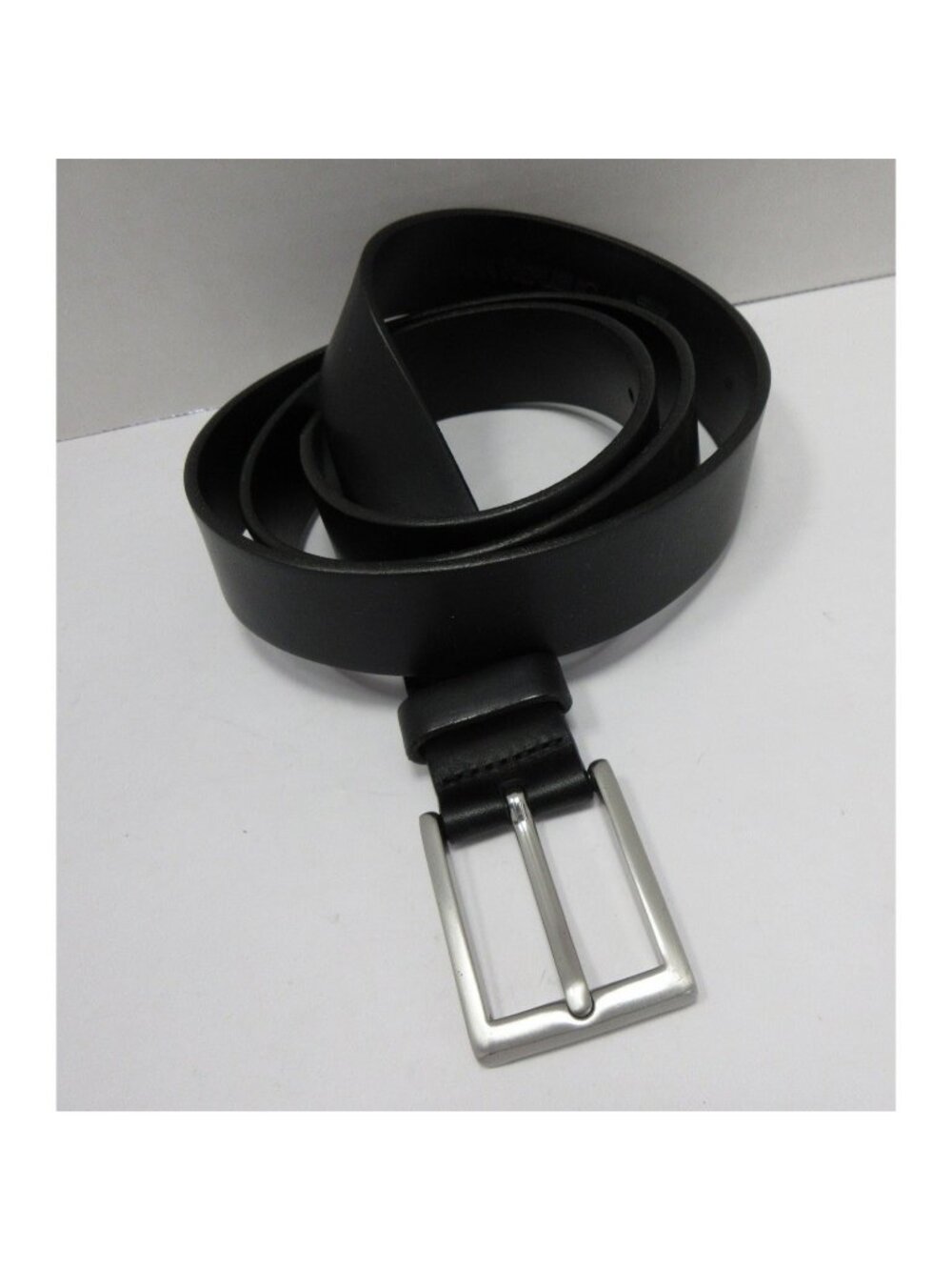 Banana Republic Belt 46 Genuine Italian Leather Silver Buckle USA